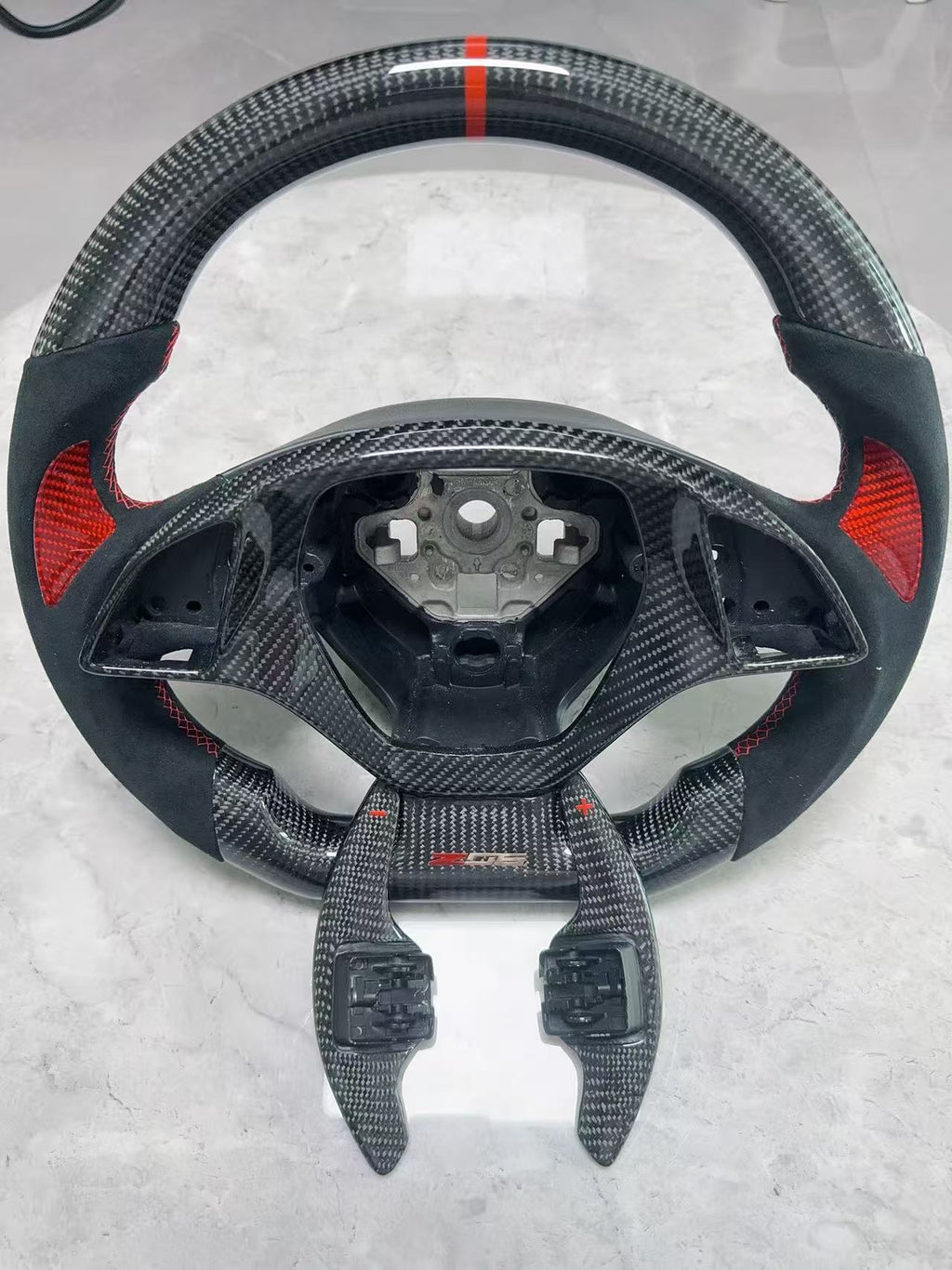 Carbon fiber steering wheel for Chevrolet Corvette C7 Z06